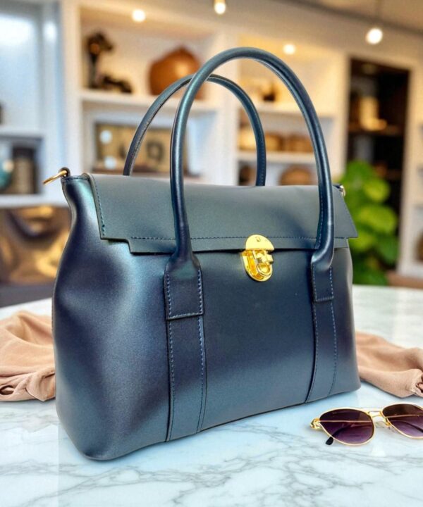 Синя дамска чанта от естествена кожа, перлен цвят | KIMY Style