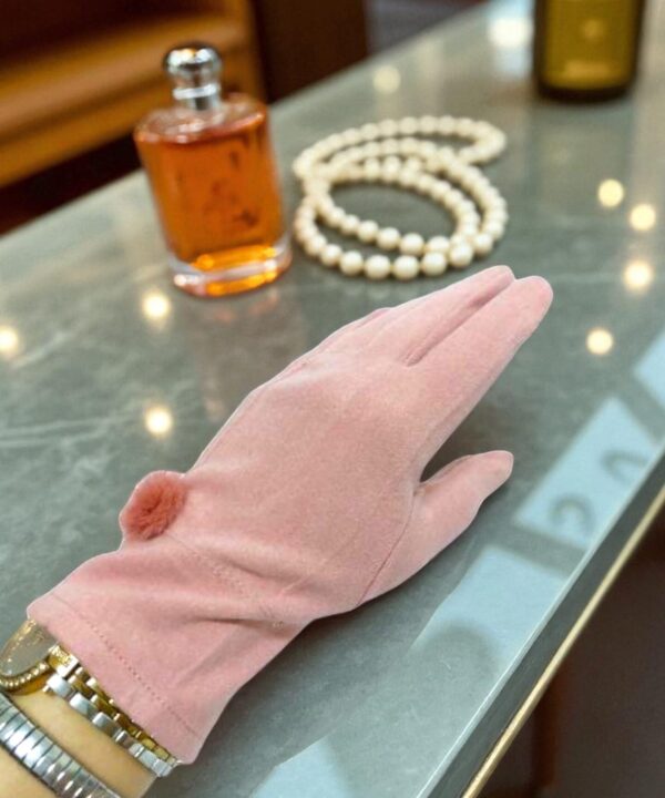 Елегантни розови дамски ръкавици