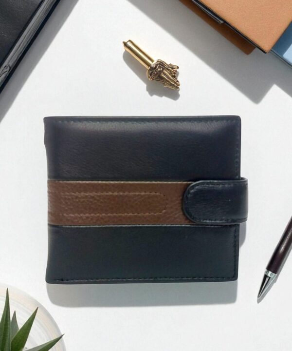 Мъжки портфейл от естествена кожа с копче – класически дизайн | KIMY Style