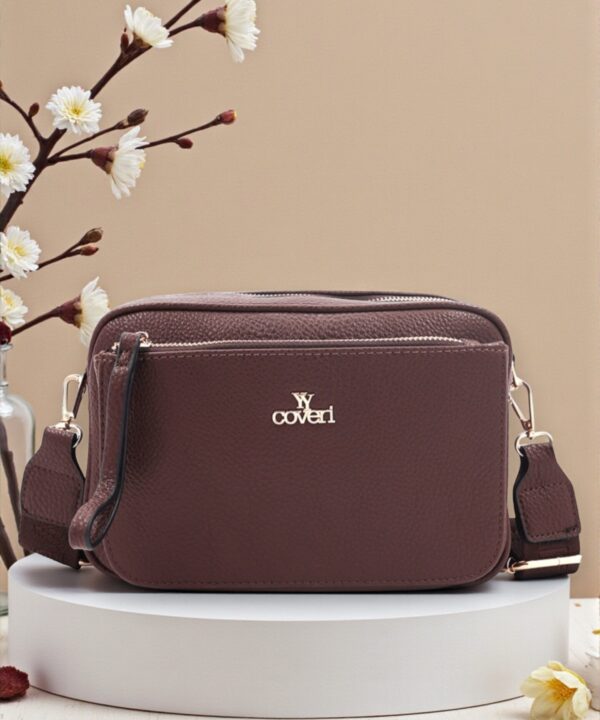 Малка кафява дамска чанта през рамо KIMY STYLE